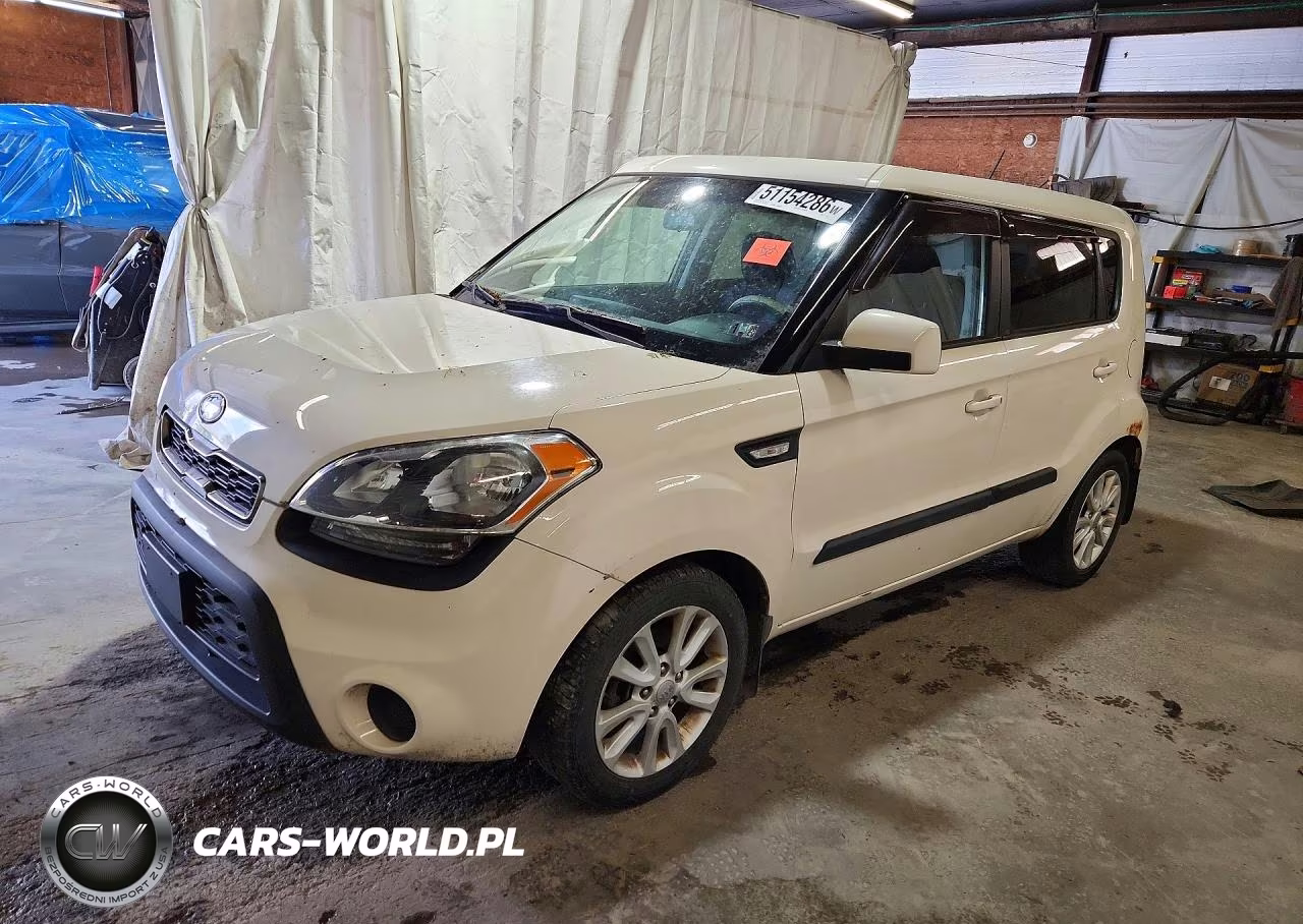 2013 Kia Soul Base