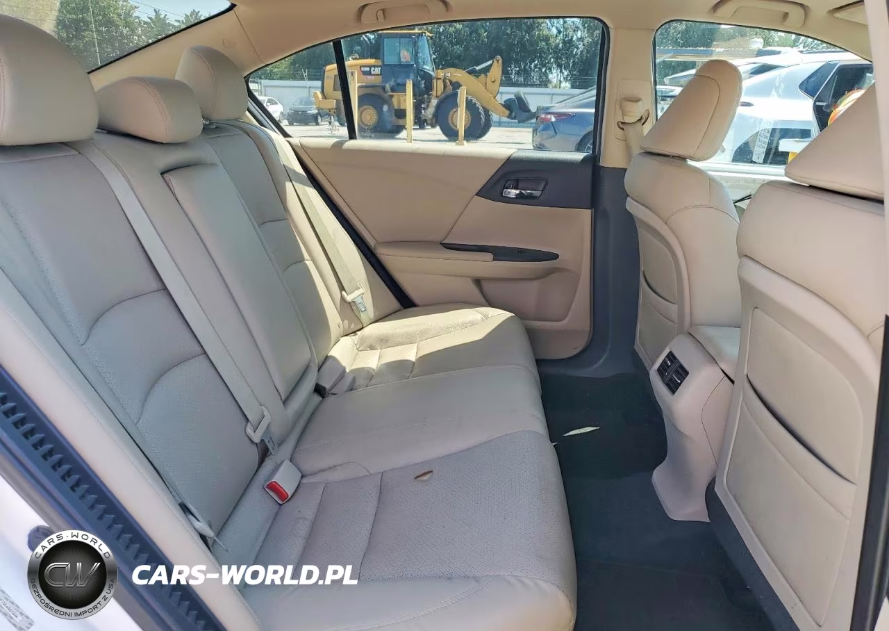 2014 Honda Accord Touring Hybrid VIN:1HGCR6F70EA007334 - 10