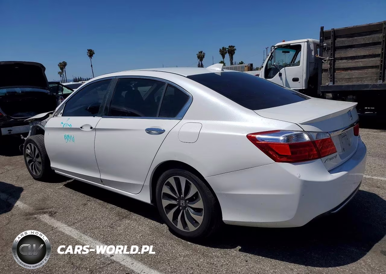 2014 Honda Accord Touring Hybrid VIN:1HGCR6F70EA007334 - 2
