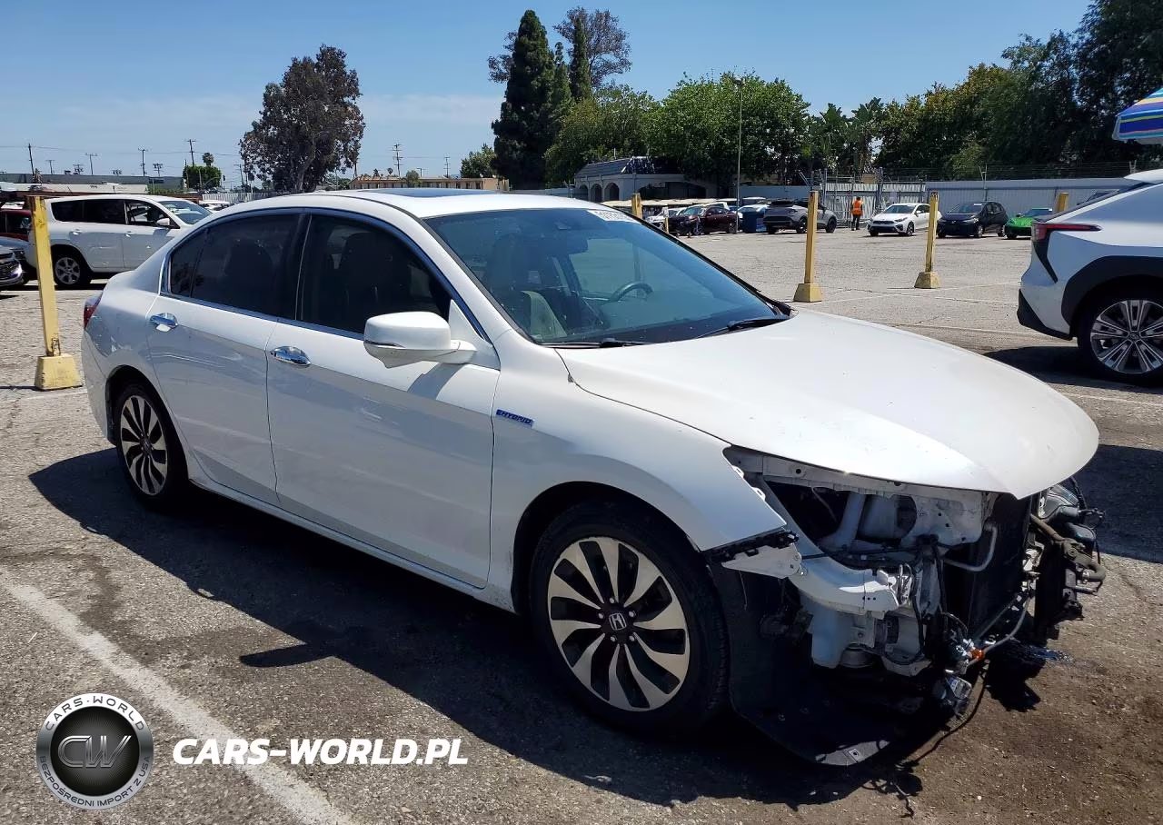 2014 Honda Accord Touring Hybrid VIN:1HGCR6F70EA007334 - 4