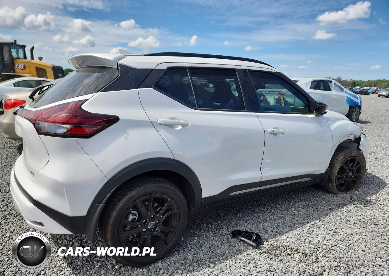 2023 Nissan Kicks Sr VIN:3N1CP5DV1PL482313 - 3