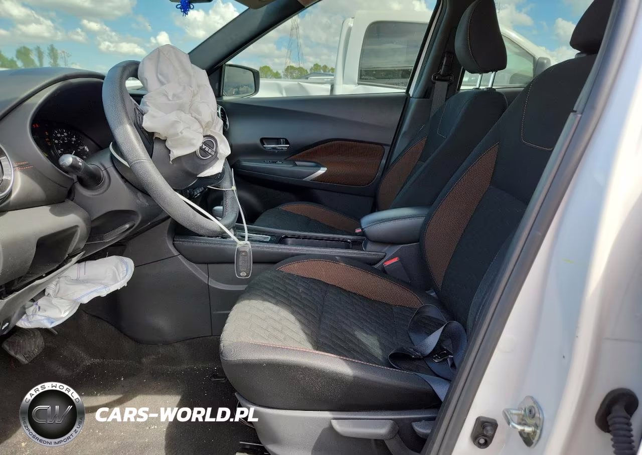 2023 Nissan Kicks Sr VIN:3N1CP5DV1PL482313 - 7