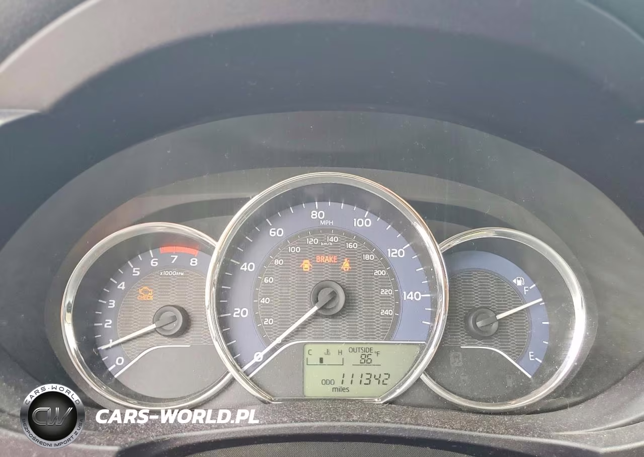 2016 Toyota Corolla Le VIN:5YFBURHE9GP480136 - 9