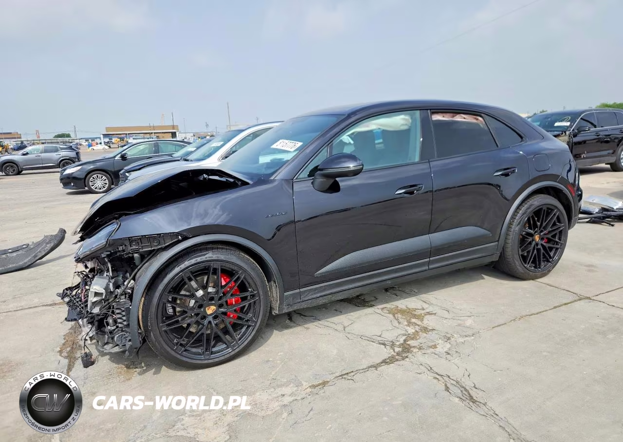 2025 Porsche Macan 4S