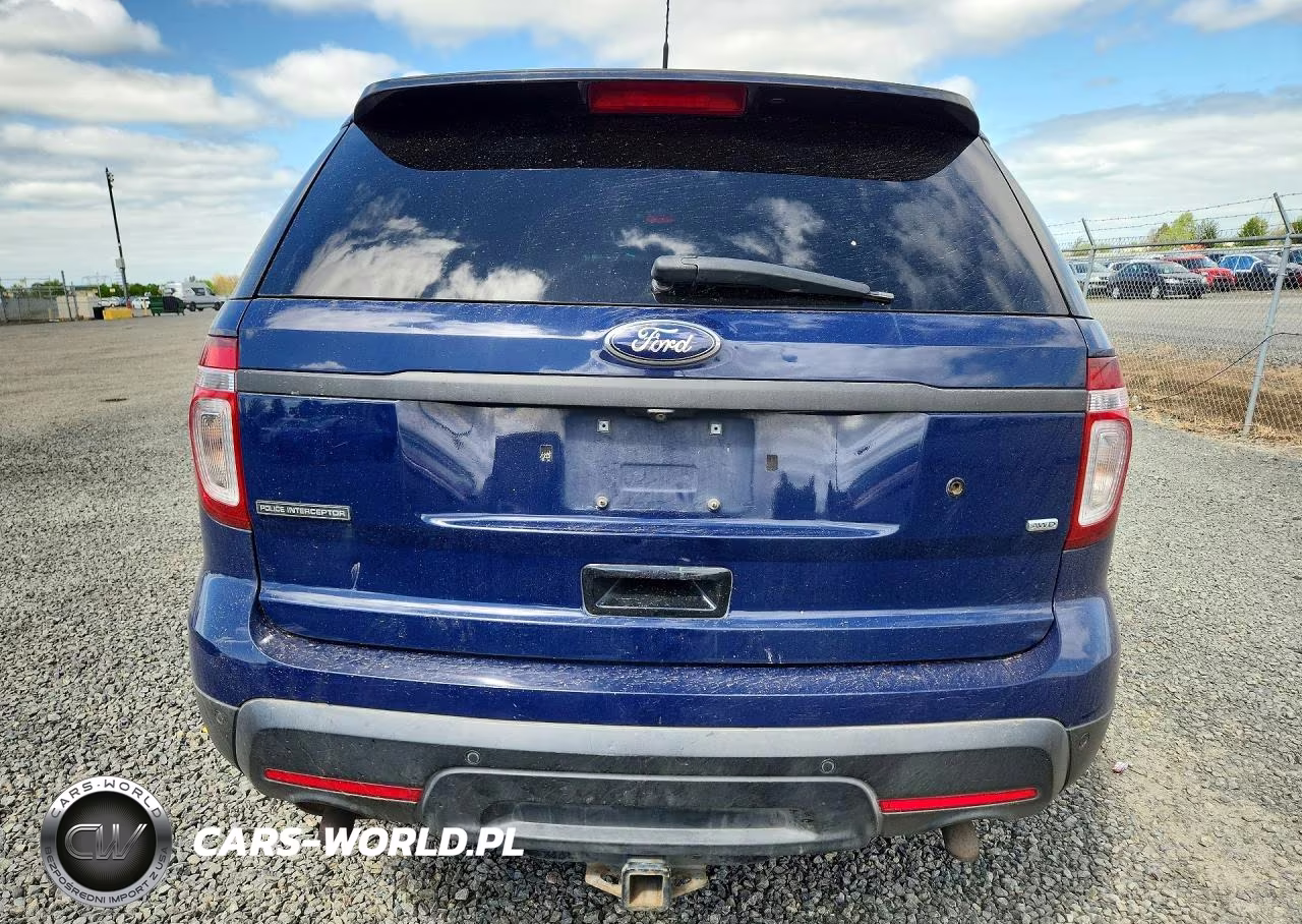2015 Ford Explorer Police Interceptor VIN:1FM5K8ARXFGC67833 - 6