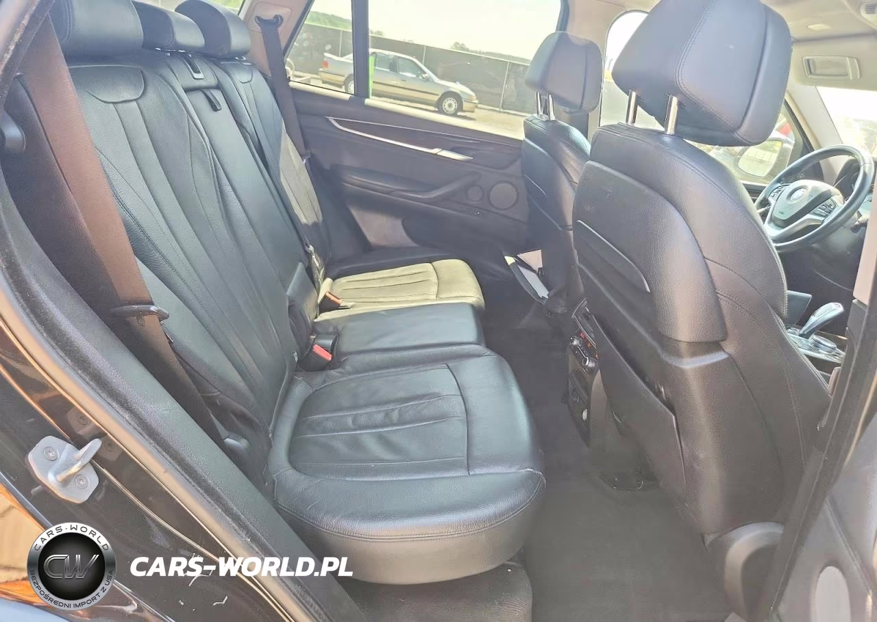 2015 BMW X5 xDrive35I VIN:5UXKR0C58F0K61969 - 10