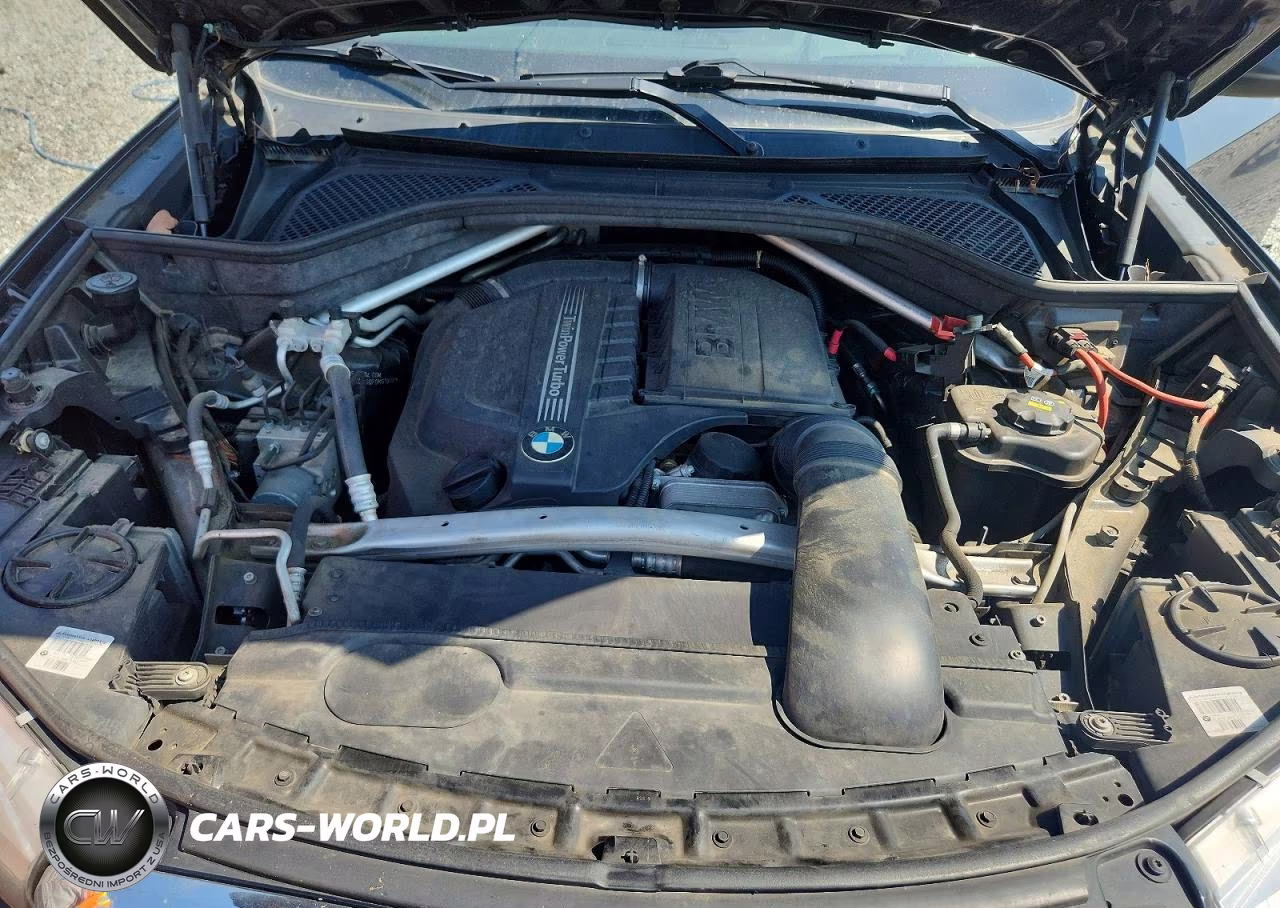 2015 BMW X5 xDrive35I VIN:5UXKR0C58F0K61969 - 11