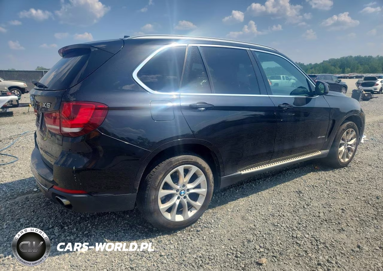 2015 BMW X5 xDrive35I VIN:5UXKR0C58F0K61969 - 3