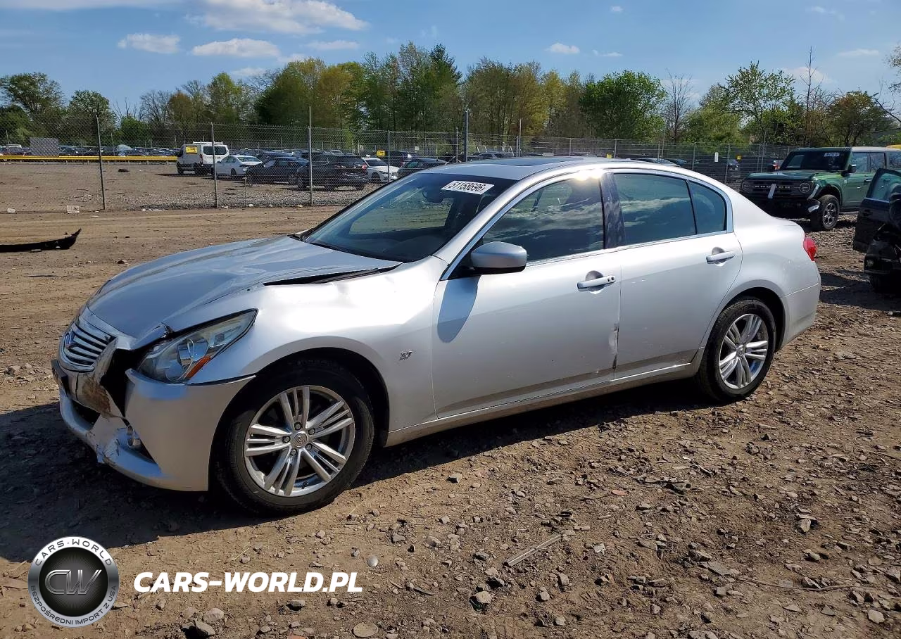 2015 Infiniti Q40 Base