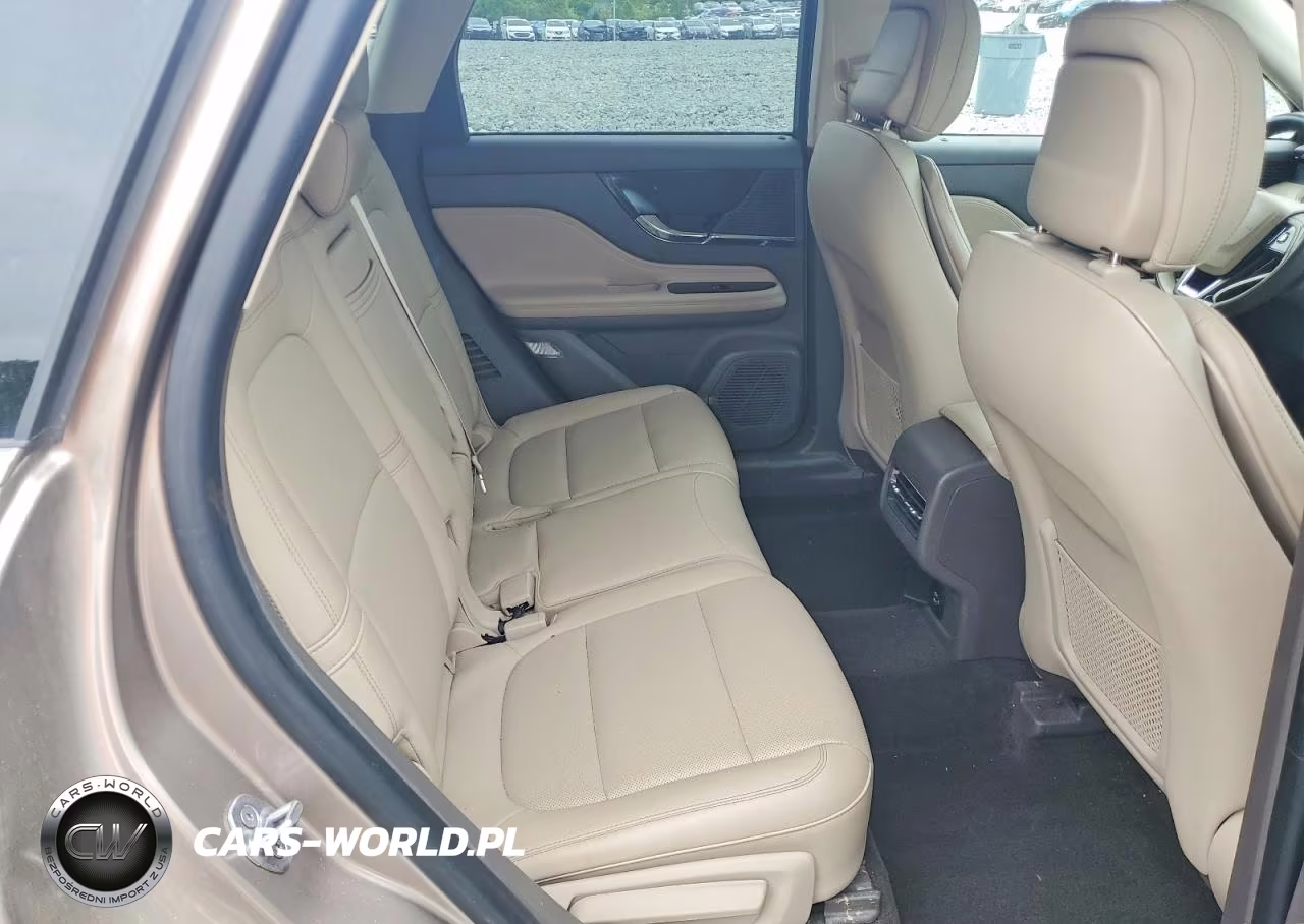 2020 Lincoln Corsair VIN:5LMCJ1C93LUL04147 - 11