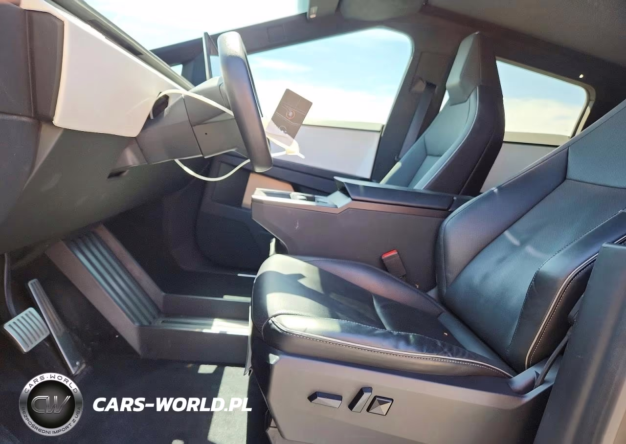2024 Tesla Cybertruck VIN:7G2CEHED8RA012737 - 7