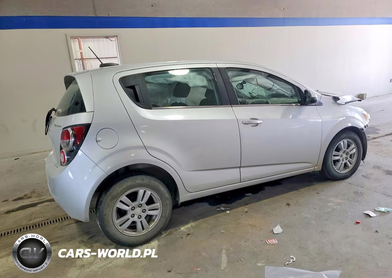 2016 Chevrolet Sonic Lt VIN:1G1JC6SH0G4144810 - 3