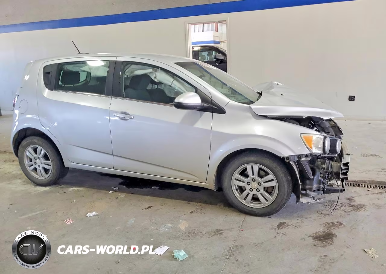 2016 Chevrolet Sonic Lt VIN:1G1JC6SH0G4144810 - 4