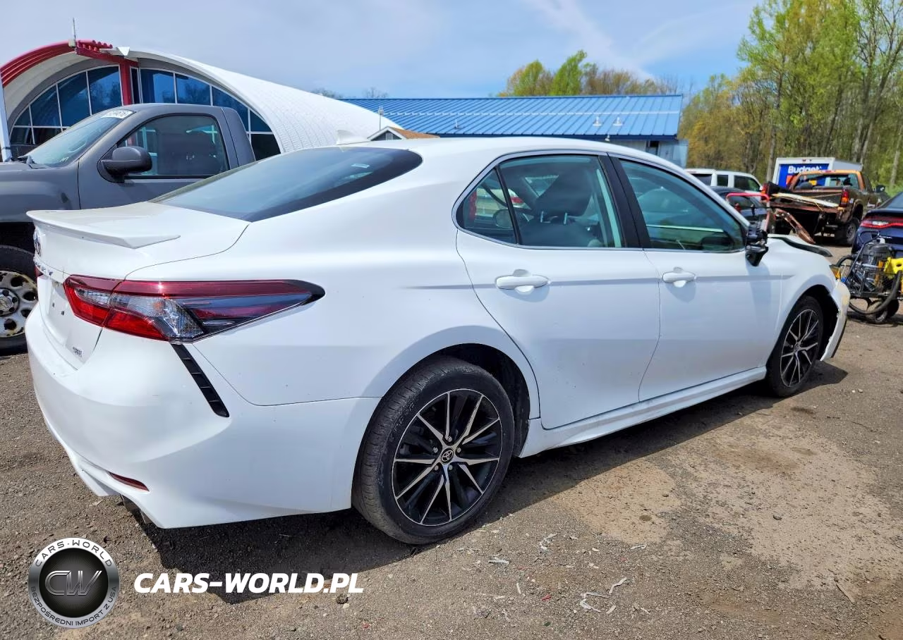 2024 Toyota Camry Se VIN:4T1G11AK2RU892030 - 3