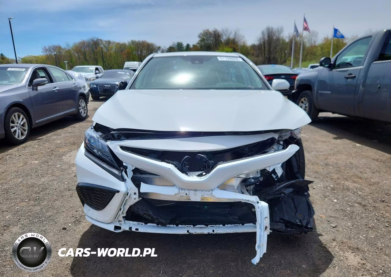 2024 Toyota Camry Se VIN:4T1G11AK2RU892030 - 5