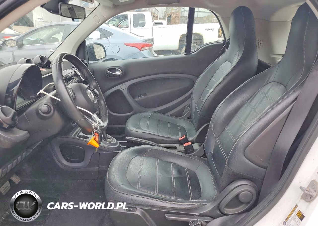 2016 Smart Fortwo VIN:WMEFJ5DA7GK063376 - 7