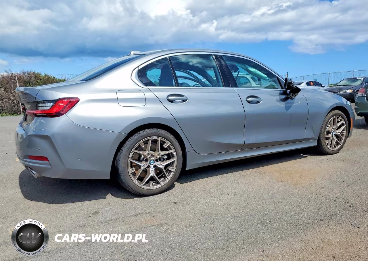 2025 BMW 330I VIN:3MW69CW0XS8F72790 - 3