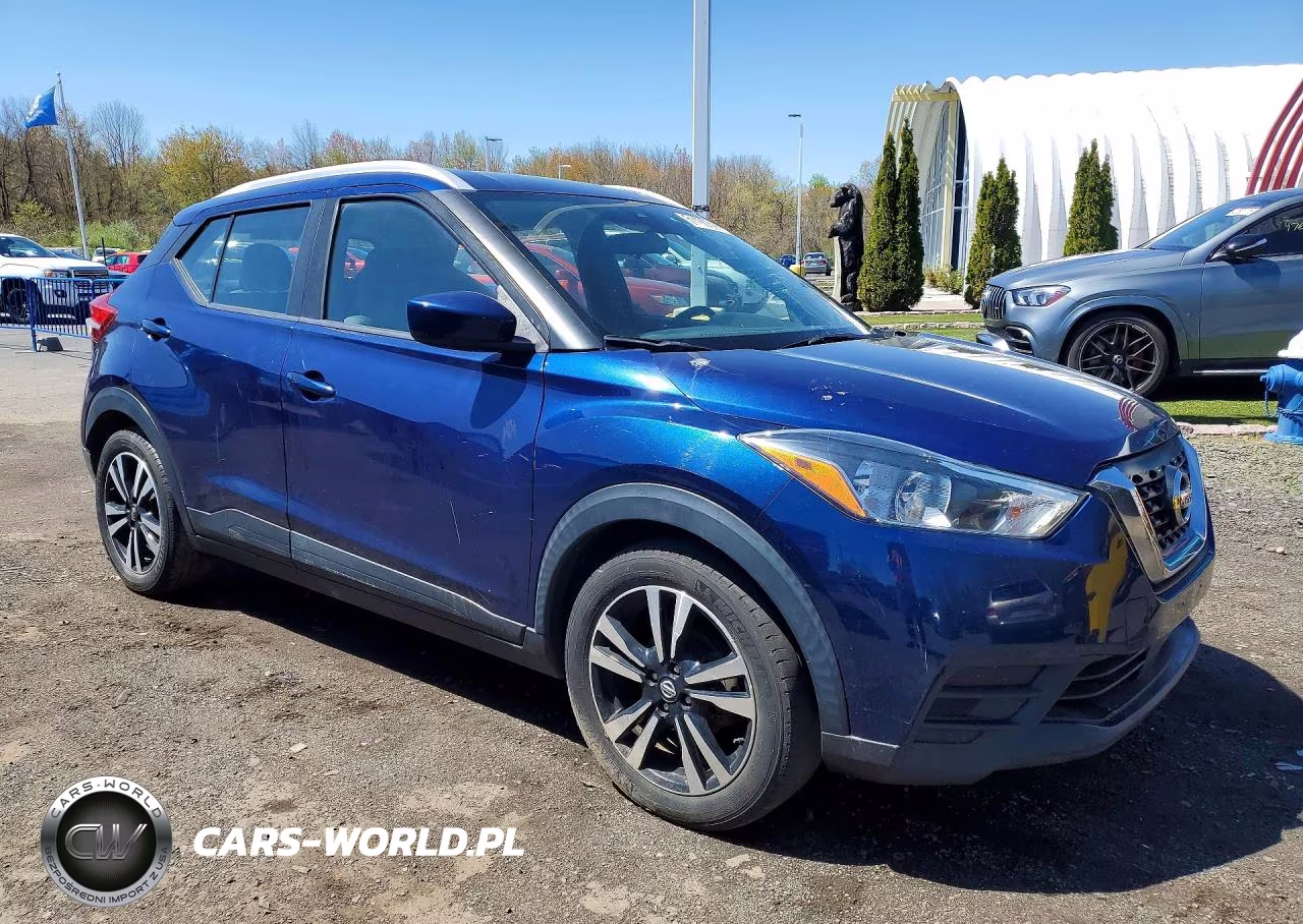 2020 Nissan Kicks Sv VIN:3N1CP5CV2LL499410 - 4