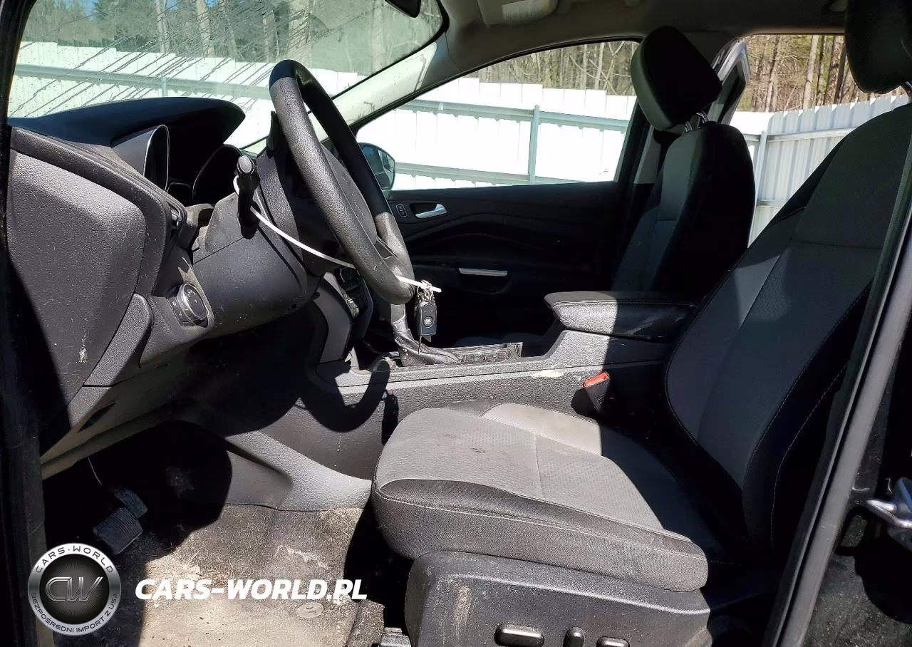 2017 Ford Escape Se VIN:1FMCU9G93HUE61445 - 7