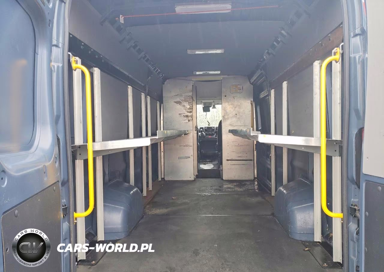 2019 Ram Promaster 3500 3500 High VIN:3C6URVJG3KE561763 - 10