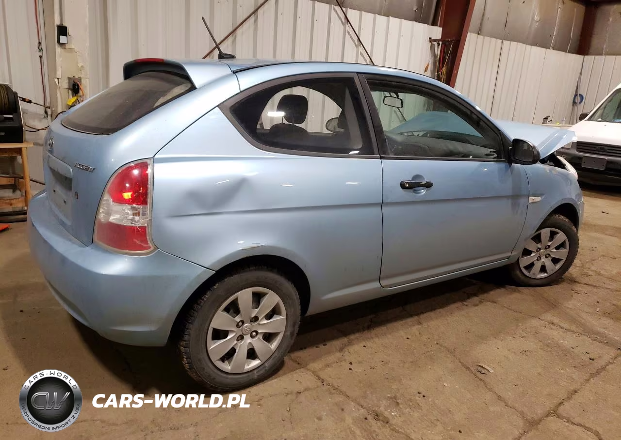 2009 Hyundai Accent Gs VIN:KMHCM36C59U130314 - 3