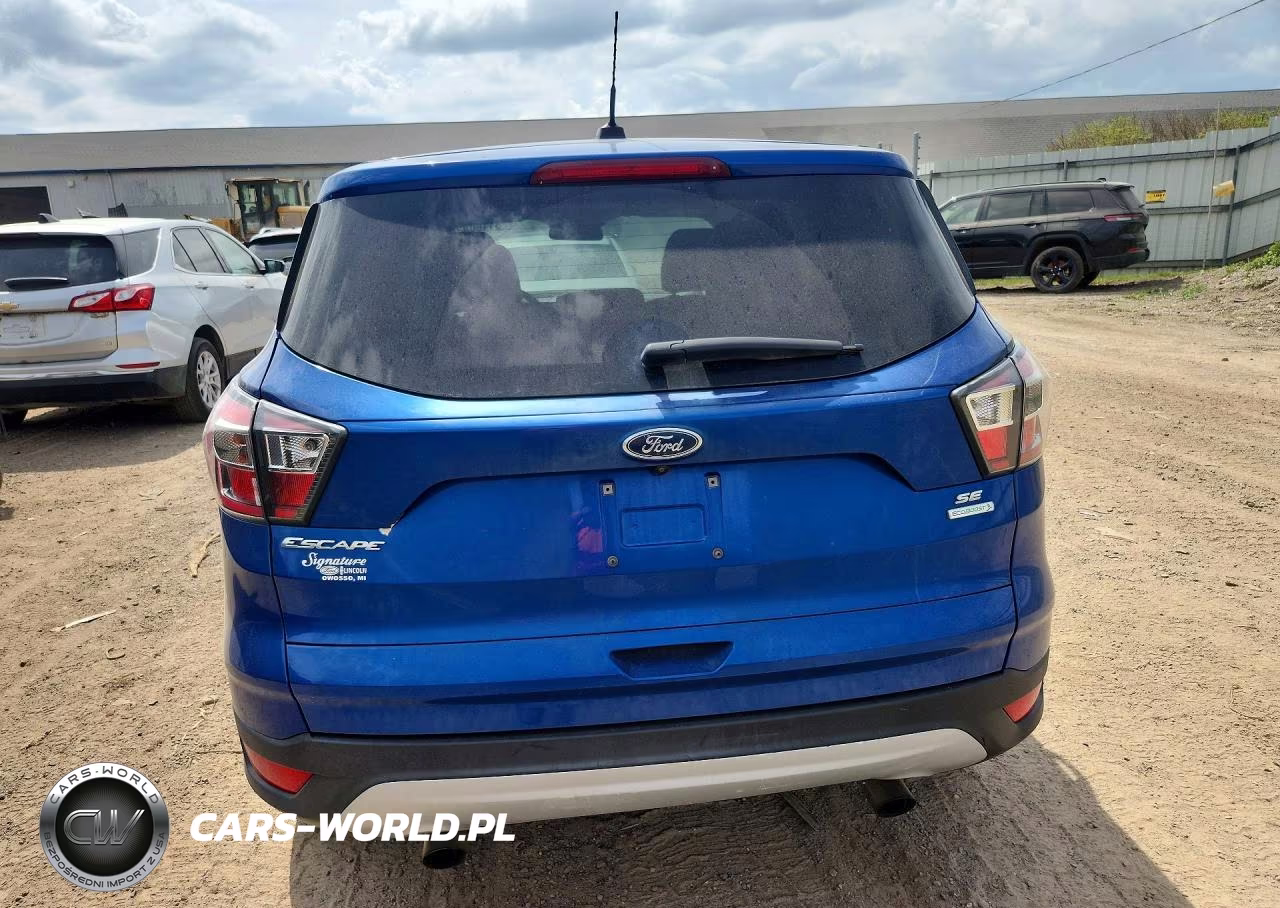 2017 Ford Escape Se VIN:1FMCU0GD9HUB42096 - 6
