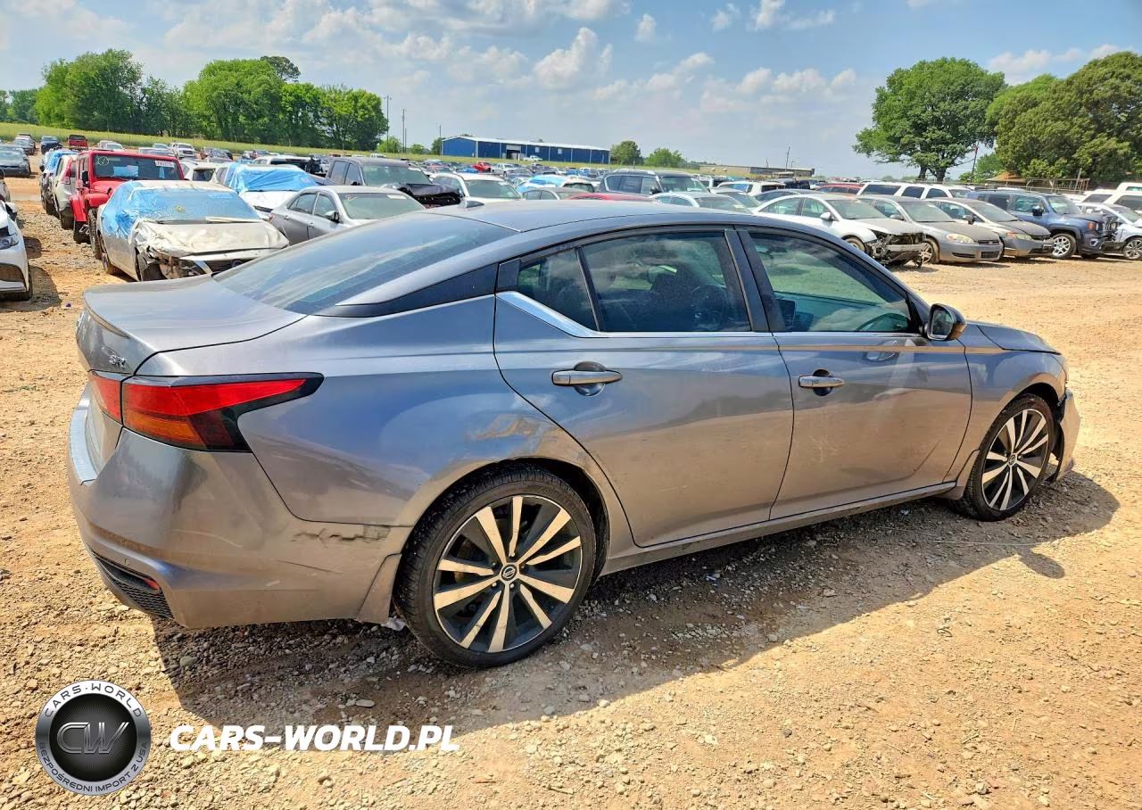 2020 Nissan Altima Sr VIN:1N4BL4CVXLC285586 - 3
