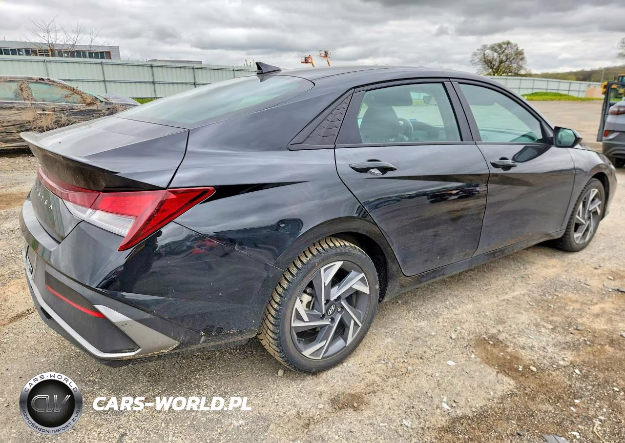 2025 Hyundai Elantra Sel Sport VIN:KMHLM4DG3SU926755 - 3