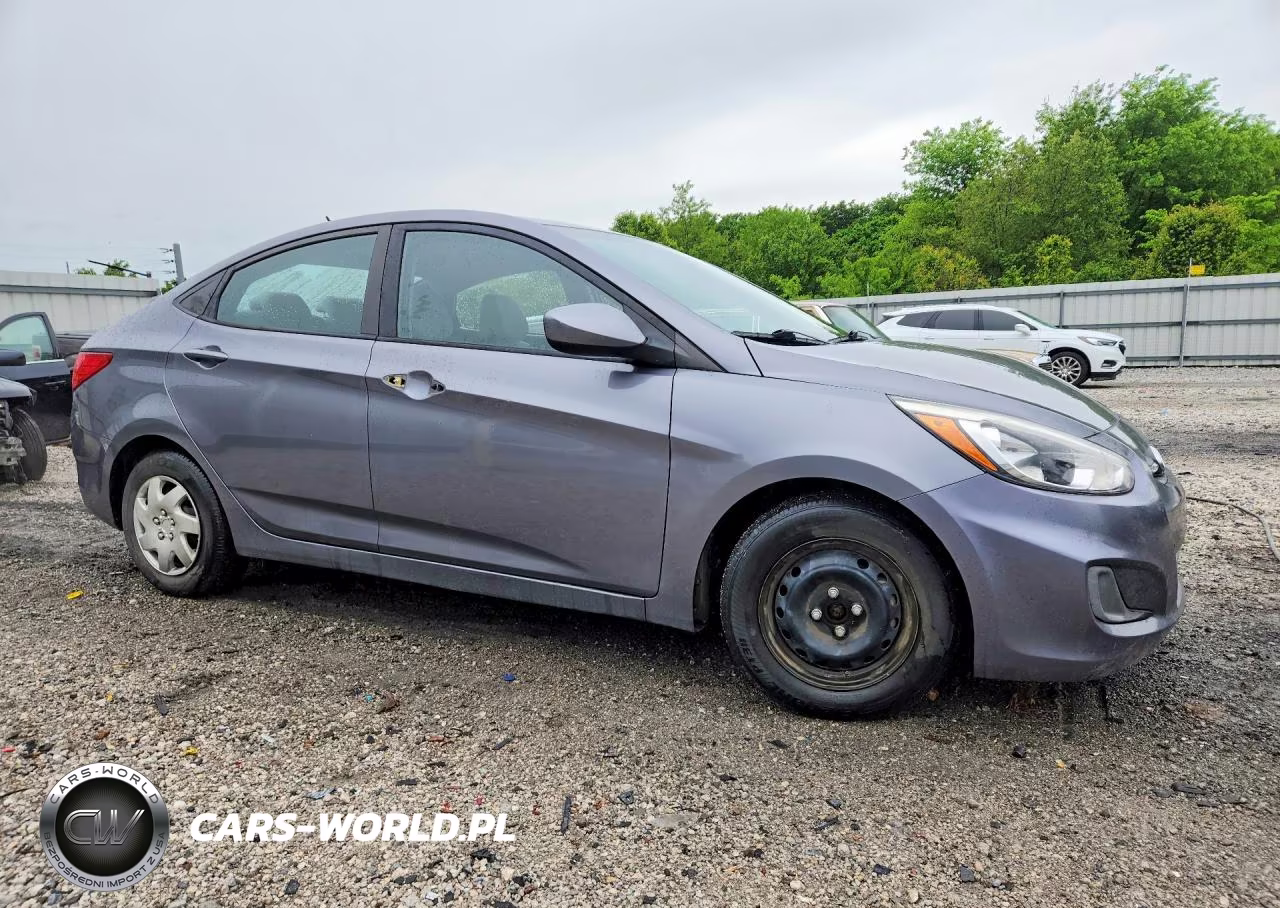 2017 Hyundai Accent Se VIN:KMHCT4AE6HU283283 - 4