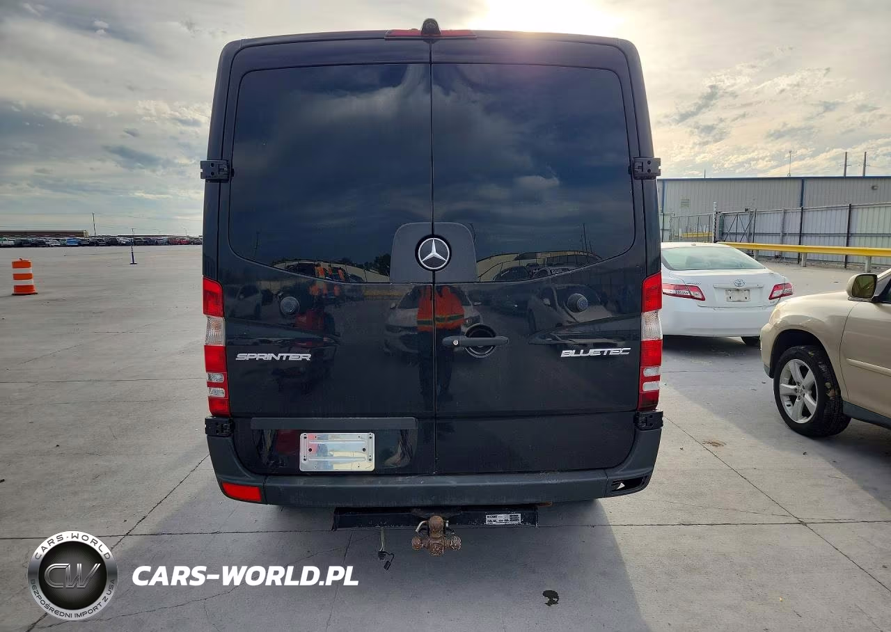 2016 Mercedes-Benz Sprinter 2500 VIN:WDZPE7DD8GP223880 - 6