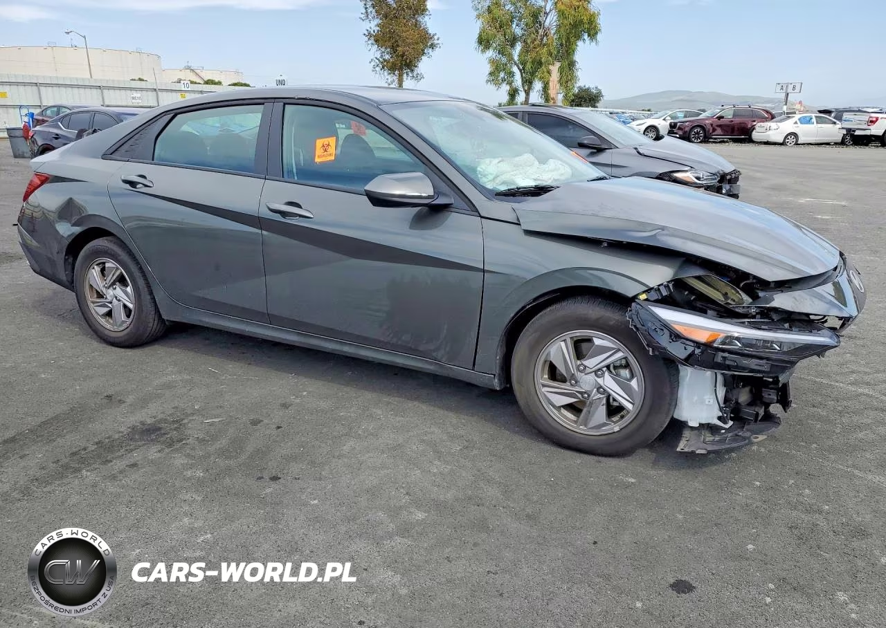 2025 Hyundai Elantra Se VIN:KMHLL4DG1SU086042 - 4