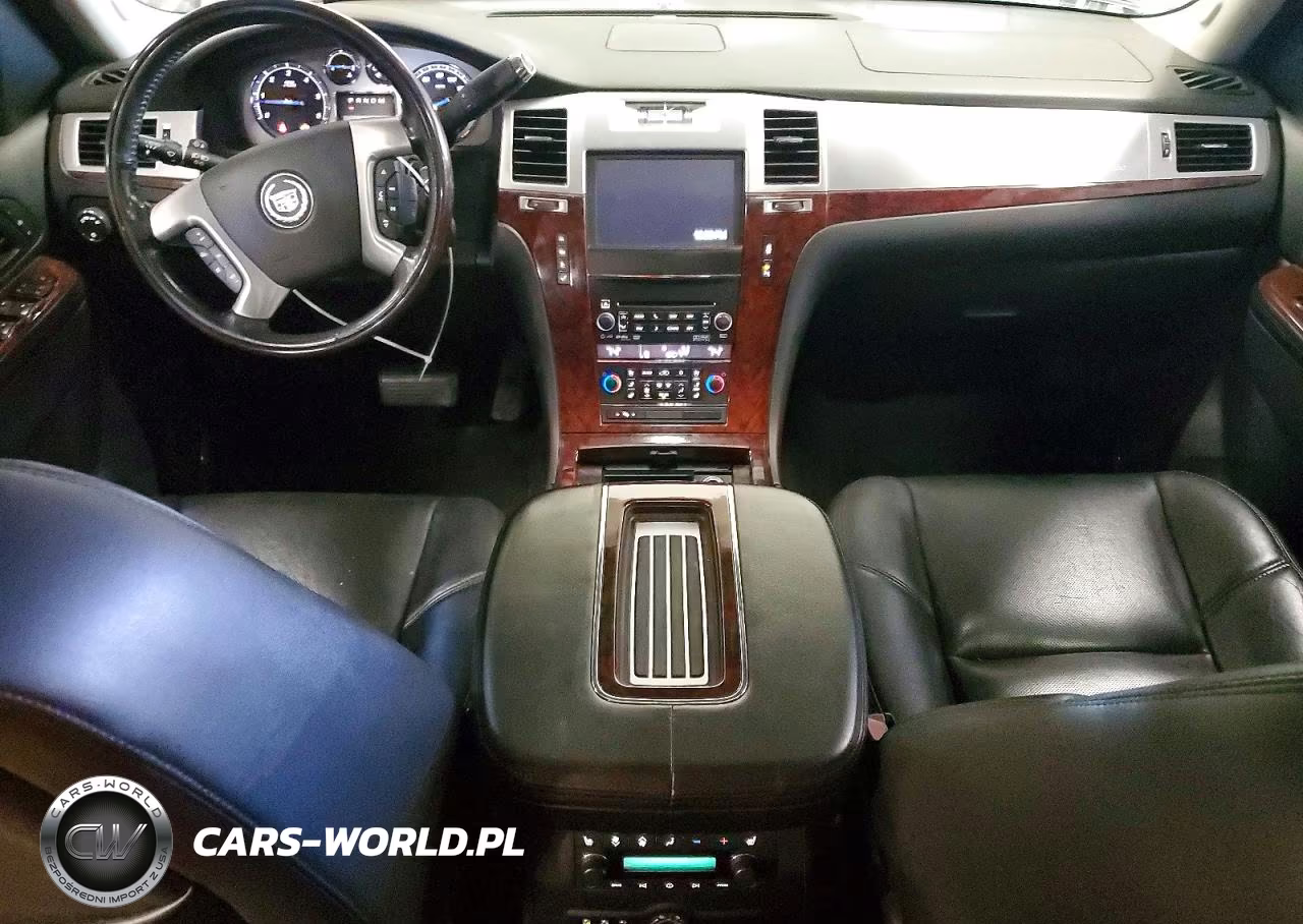 2013 Cadillac Escalade Luxury VIN:1GYS4BEF9DR270863 - 8