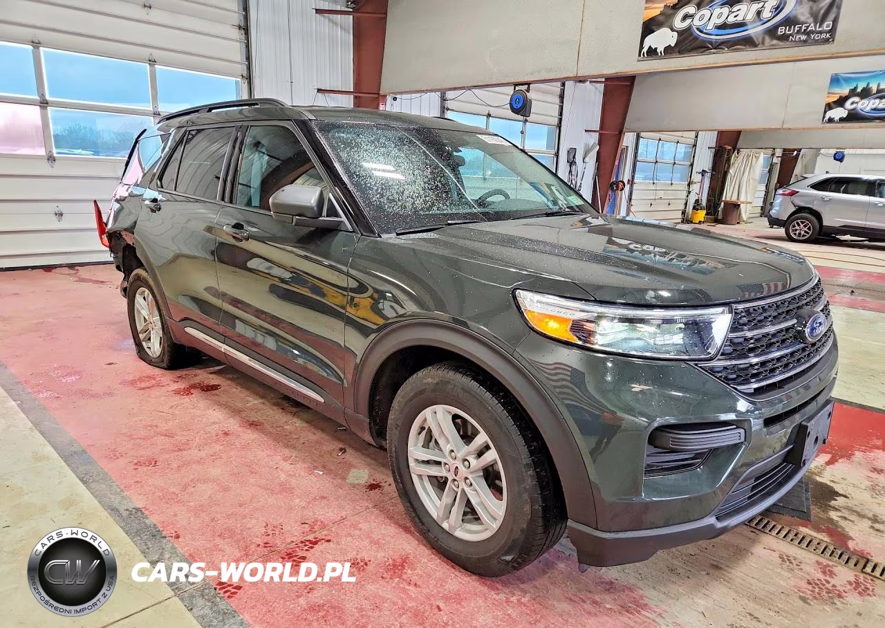 2024 Ford Explorer Xlt VIN:1FMSK8DHXRGA38692 - 4