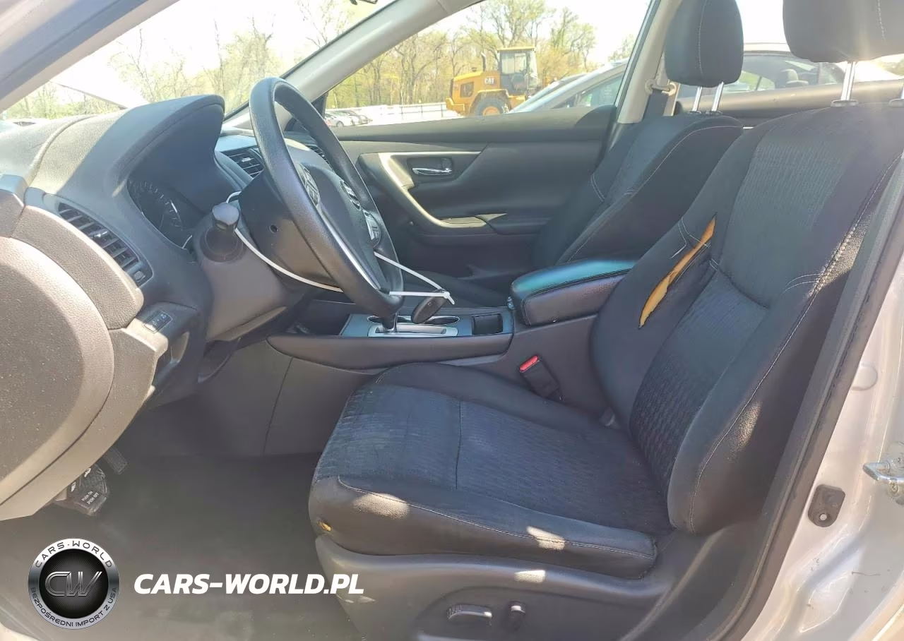 2017 Nissan Altima 2.5 S VIN:1N4AL3AP7HN347452 - 7
