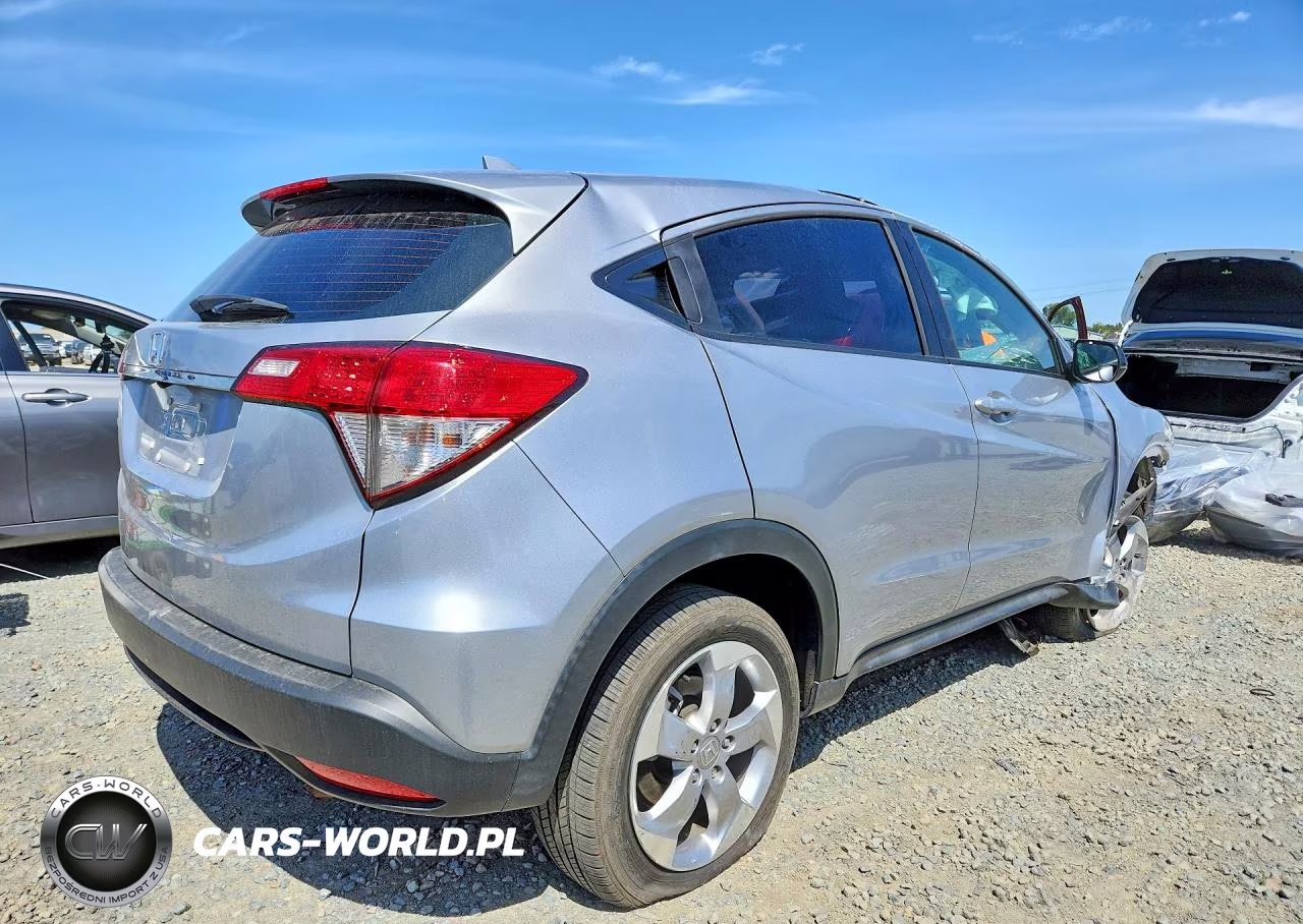 2021 Honda Hr-V Lx VIN:3CZRU5H36MM709858 - 3
