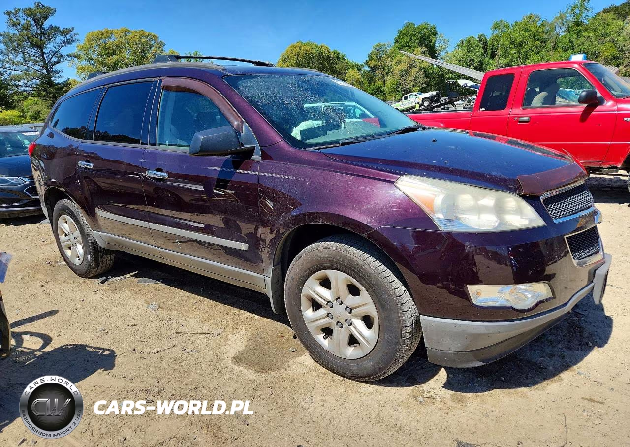 2010 Chevrolet Traverse Ls VIN:1GNLREED5AS132938 - 4