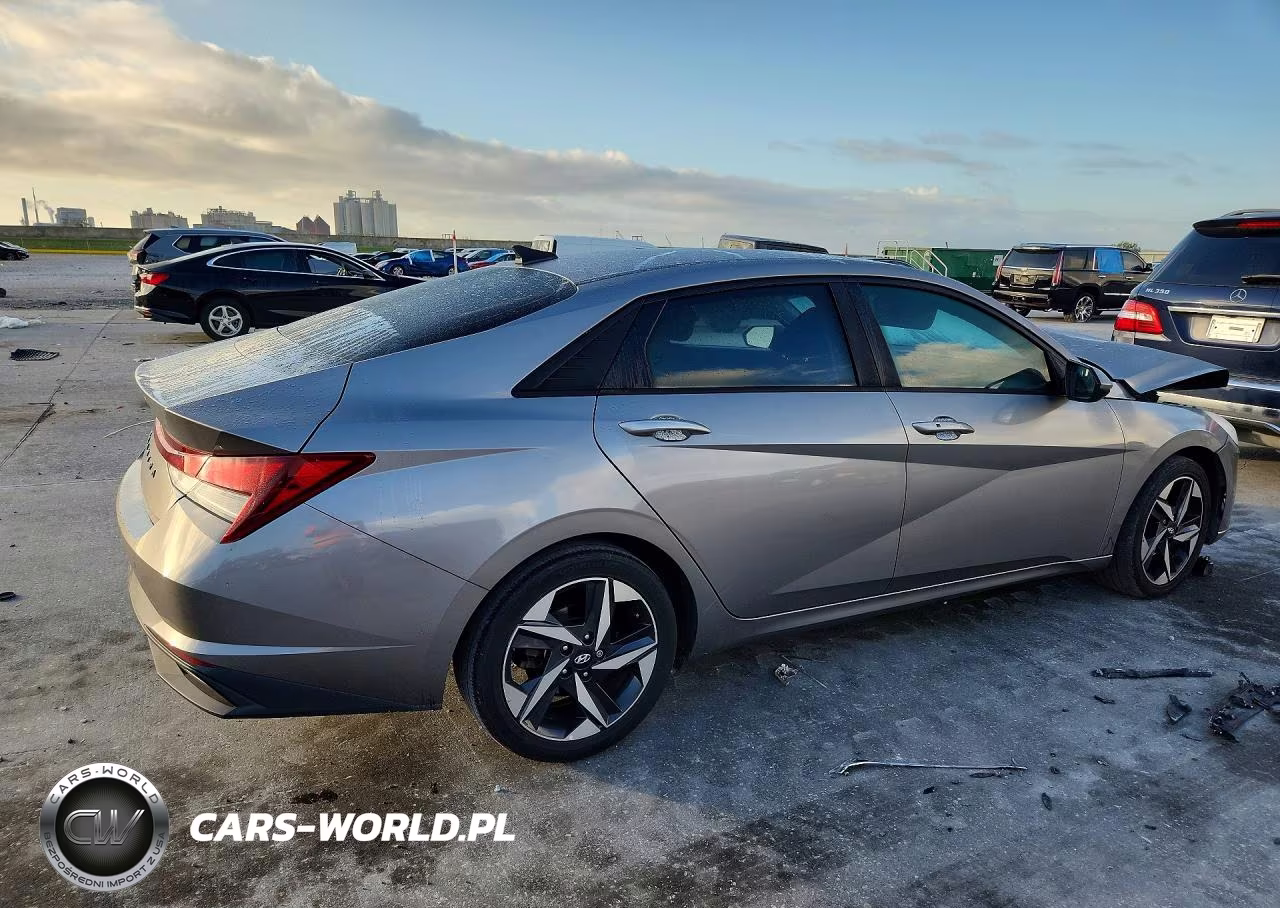 2023 Hyundai Elantra Sel VIN:KMHLS4AG5PU510496 - 3
