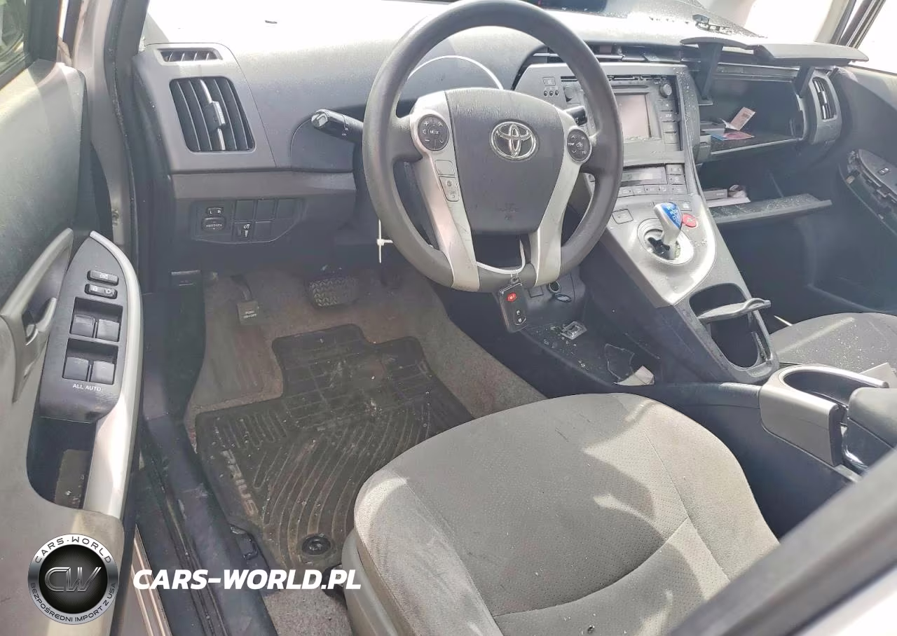 2012 Toyota Prius Two VIN:JTDKN3DU5C5505886 - 8
