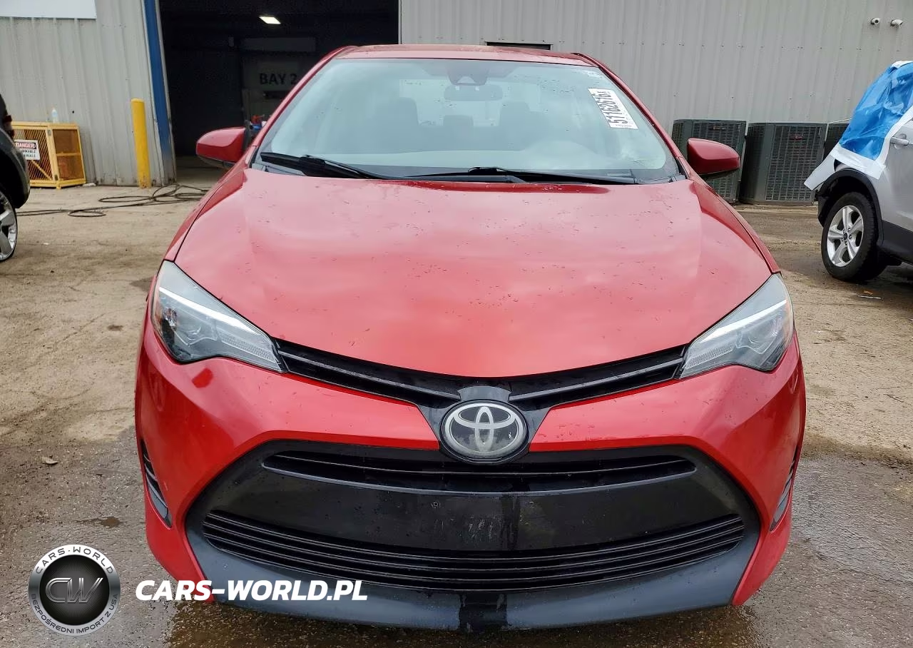 2017 Toyota Corolla Le VIN:5YFBURHE6HP656576 - 5