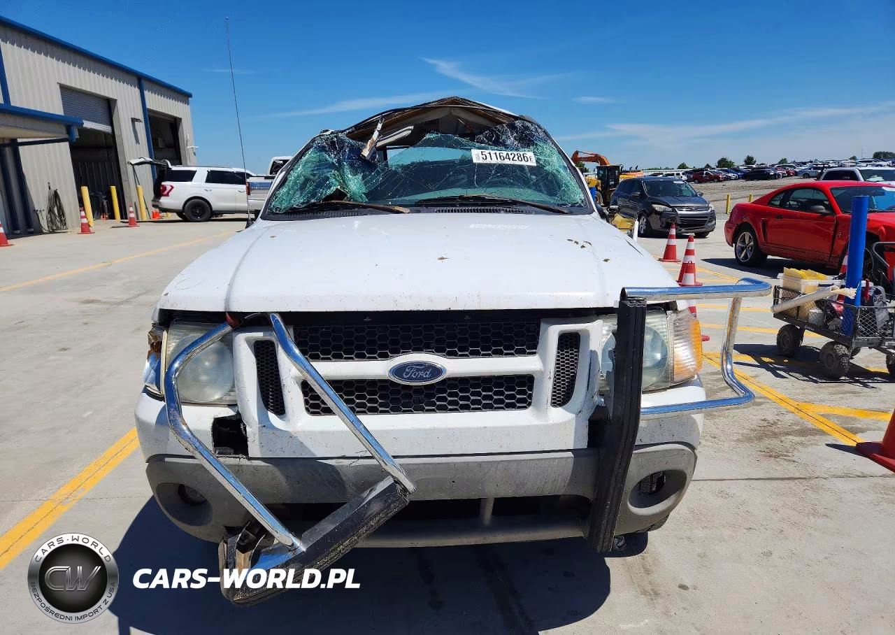 2003 Ford Explorer Sport Trac VIN:1FMZU67E13UB00925 - 5