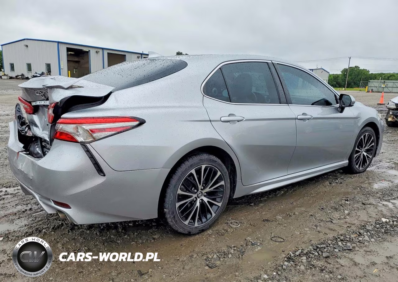 2019 Toyota Camry-Se-L VIN:4T1B11HK6KU186264 - 3