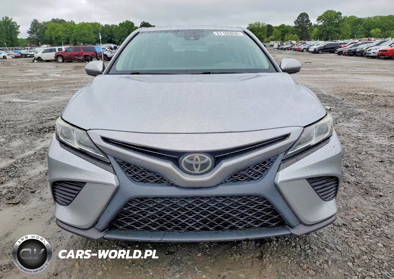 2019 Toyota Camry-Se-L VIN:4T1B11HK6KU186264 - 5