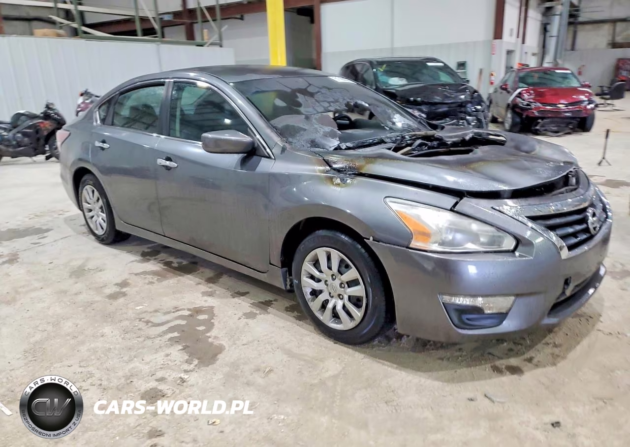 2014 Nissan Altima 2.5 VIN:1N4AL3AP5EC203597 - 4