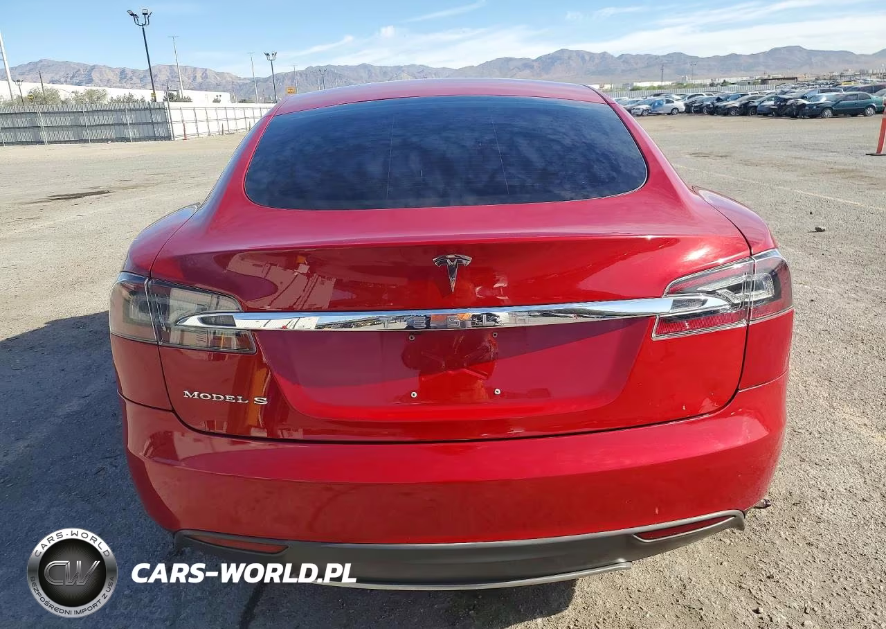 2013 Tesla Model S VIN:5YJSA1AG0DFP13592 - 6