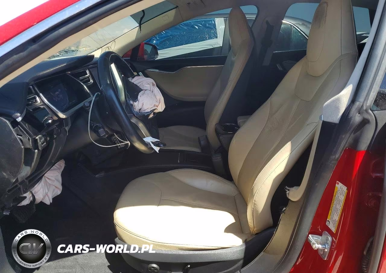 2013 Tesla Model S VIN:5YJSA1AG0DFP13592 - 7