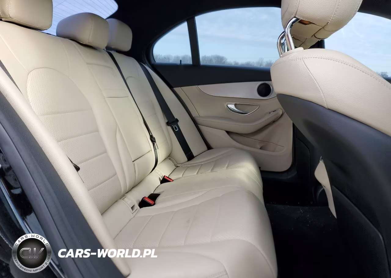 2015 Mercedes-Benz C 300 4Matic VIN:55SWF4KB2FU033444 - 10