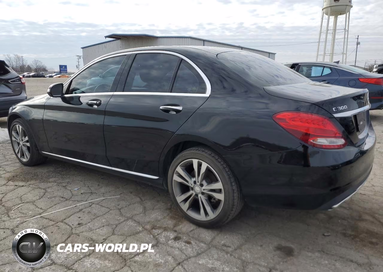 2015 Mercedes-Benz C 300 4Matic VIN:55SWF4KB2FU033444 - 2