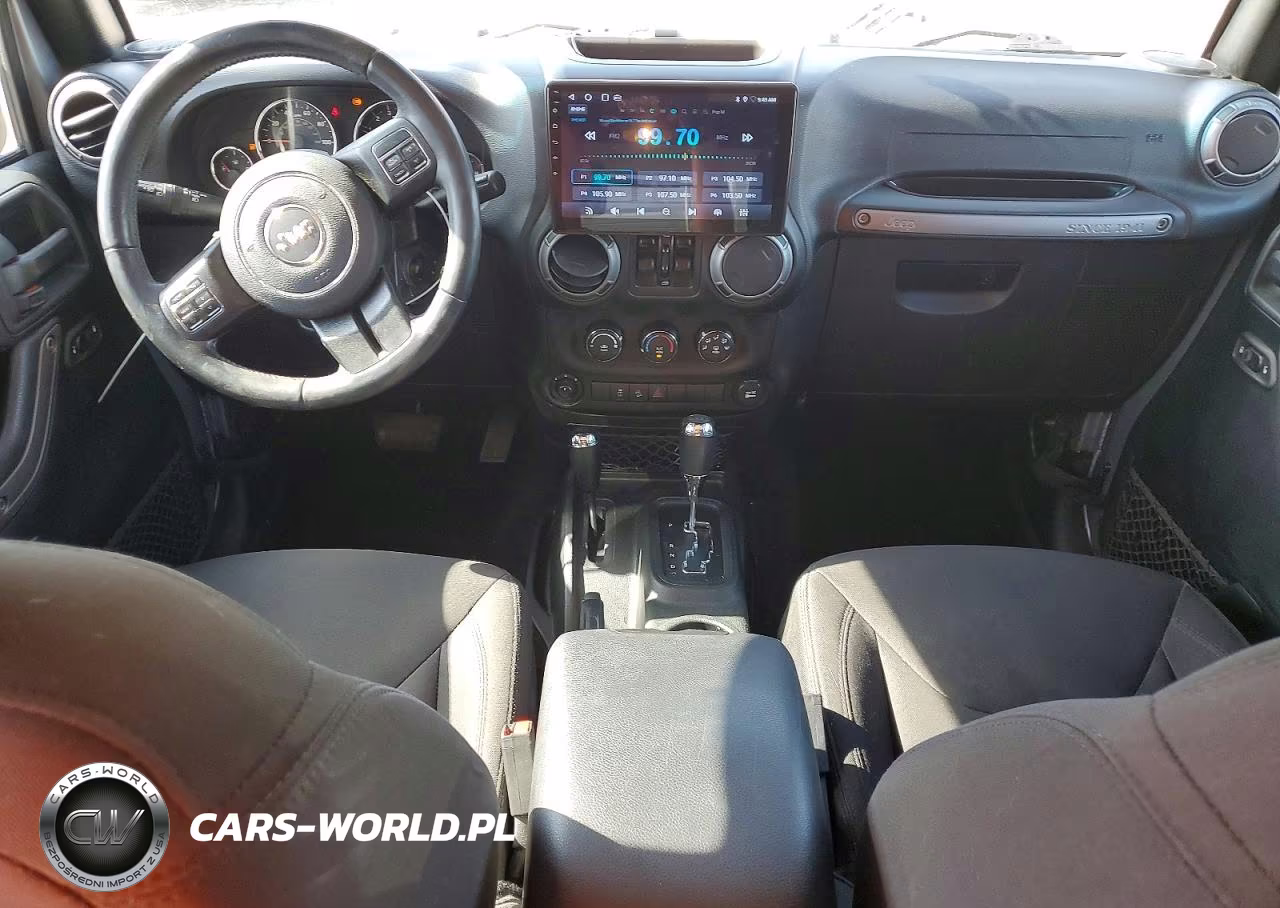 2018 Jeep Wrangler Unlimited Sport VIN:1C4BJWDG3JL809637 - 8