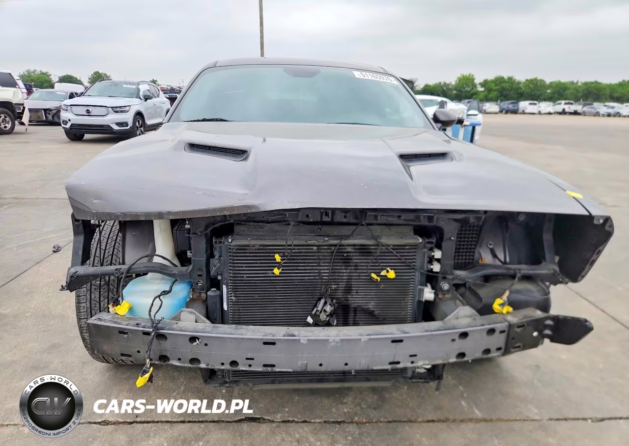 2017 Dodge Challenger Sxt VIN:2C3CDZAG8HH624769 - 5