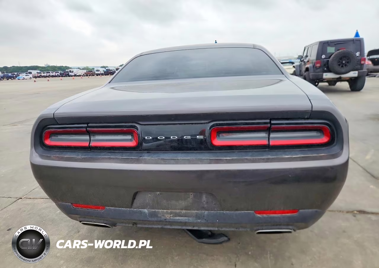 2017 Dodge Challenger Sxt VIN:2C3CDZAG8HH624769 - 6